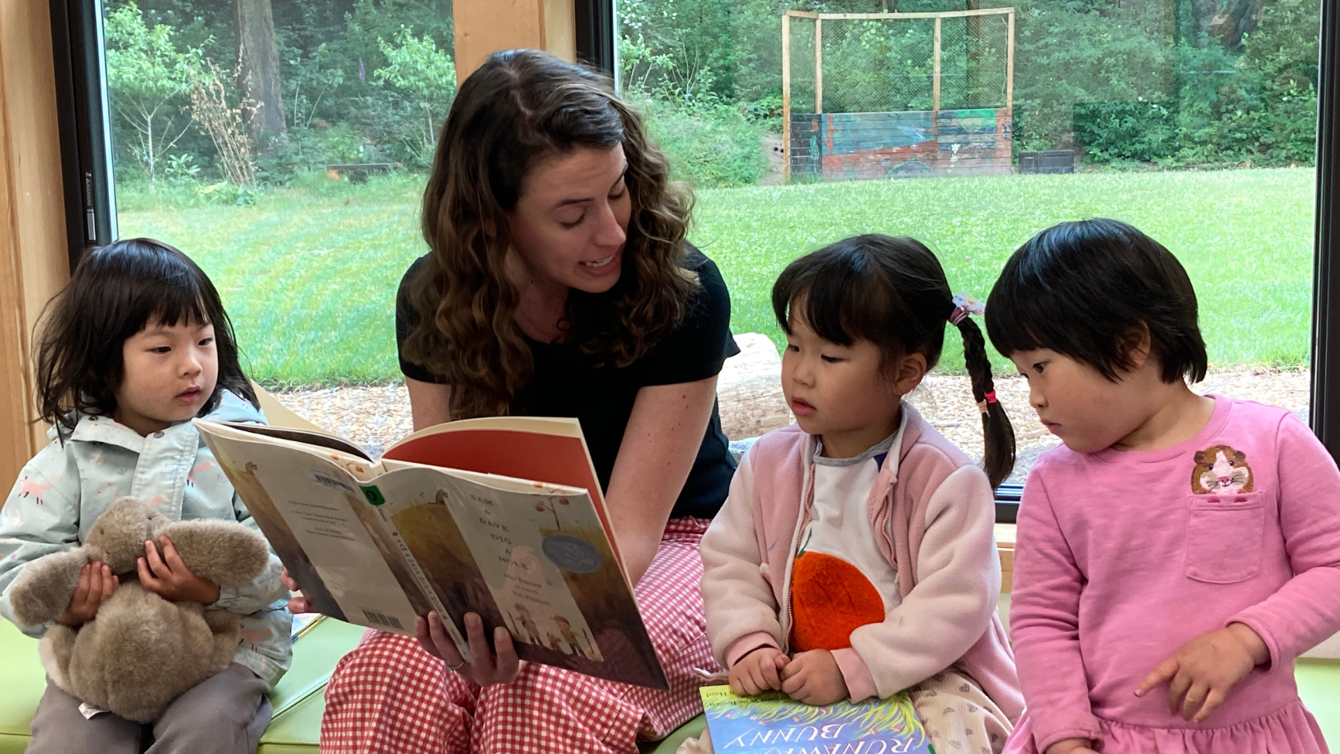 Students and teacher reading
